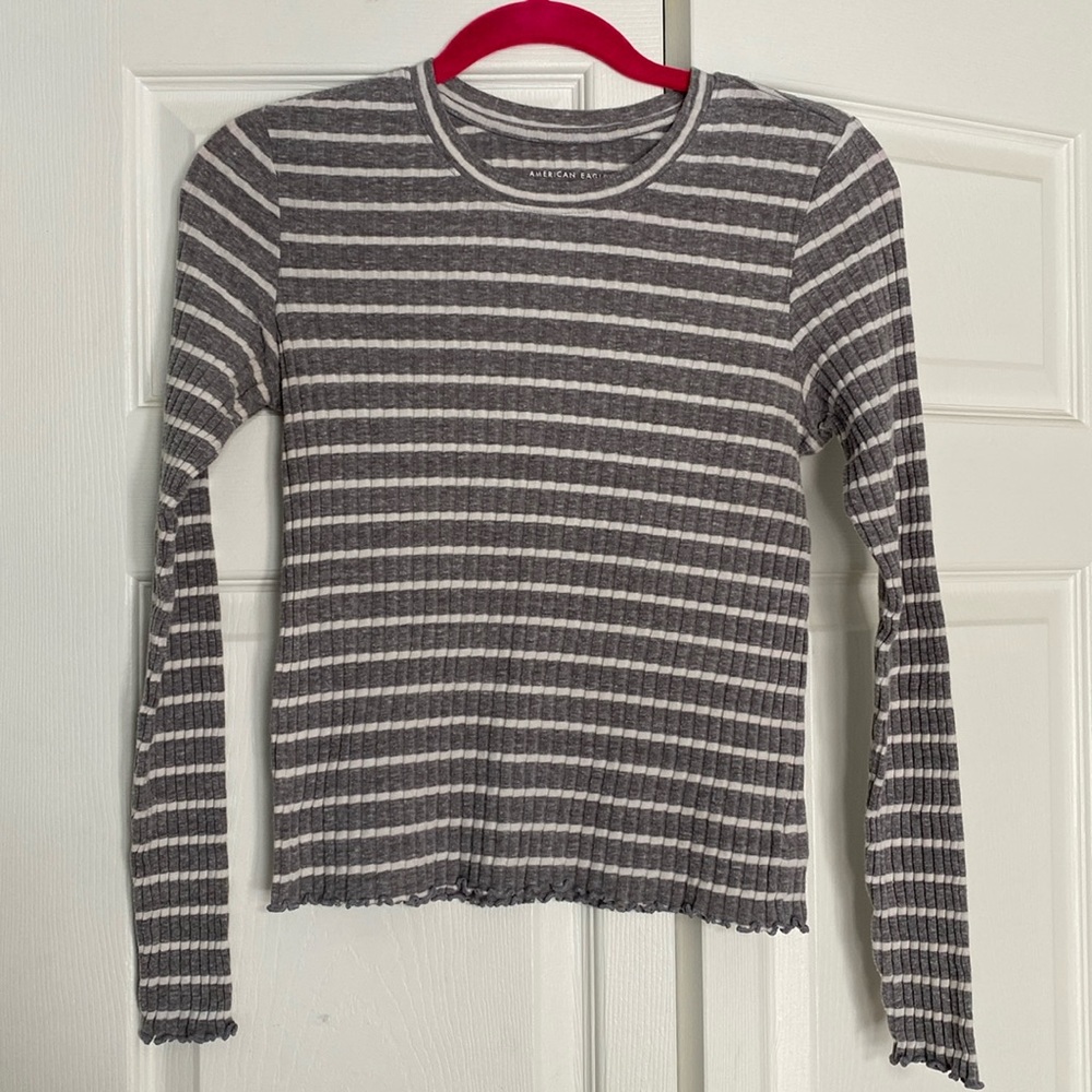 American Eagle tee